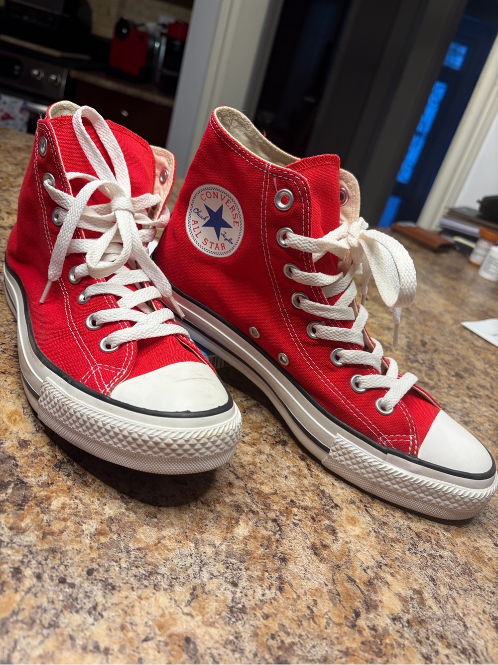 Casual Men's, All Star, Chuck Taylor’s, High Top Sneakers in Red. Size 7.5